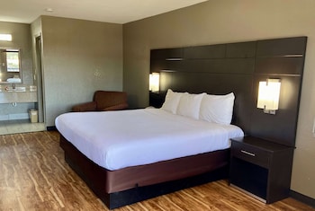 1 King Bed, Mobility Accessible Room Non Smoking