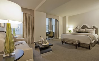 Junior Suite, 1 King Bed