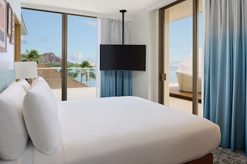 Penthouse, 2 Bedrooms (Coral Reef Penthouse)