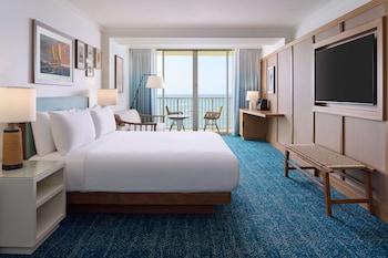 Club Room, 1 King Bed, Oceanfront