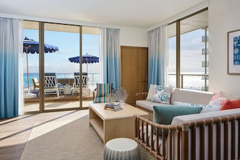 Penthouse, 2 Bedrooms (Coral Reef Penthouse)
