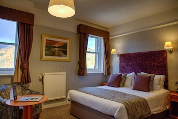 King/Twin Room (Hill View)