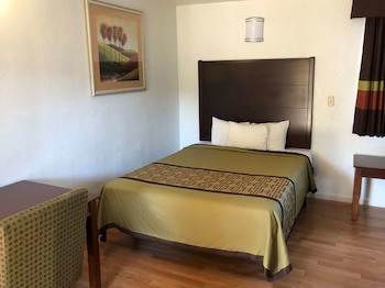 Room, 1 Queen Bed, Non Smoking