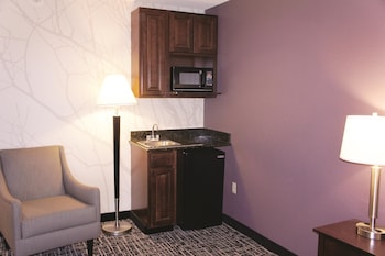 Executive Room, 1 King Bed, Non Smoking