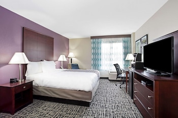 Room, 1 Queen Bed, Accessible, Non Smoking (Mobility)