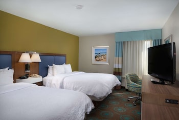 Two queen beds