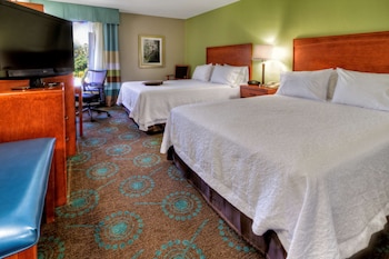 Two queen beds