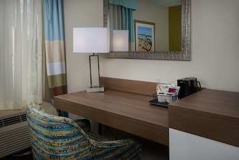 Two queen beds