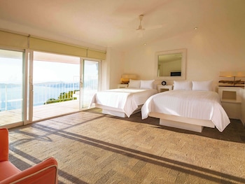 Casita with shared pool two beds