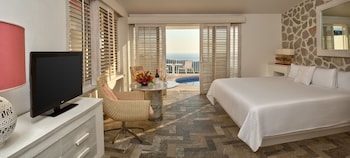 Junior Suite with private pool