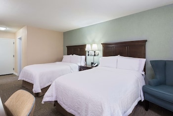 Room, 2 Double Beds, Non Smoking (Drinks-Snacks)