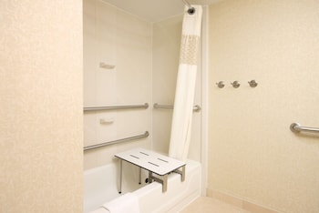 Room, Bathtub (Hearing Impaired, 1 Full, Non Smoking)