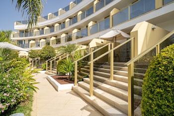 Superior Room, Balcony, Pool View (Single Use)