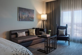 Executive Room, 1 King Bed, Executive Level
