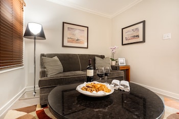 Queen One Bedroom Suite