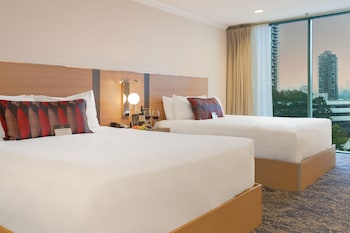 Full Kitchen Suite (Run Of House: Queen, King or 2 Double)