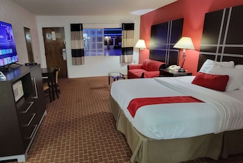 Room, 1 King Bed, Non Smoking (Pet Friendly)