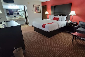Deluxe Room, 1 King Bed, Non Smoking