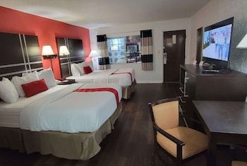 Room, 2 Queen Beds, Non Smoking (Pet Friendly)
