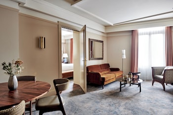 Deluxe Suite, Balcony, River View