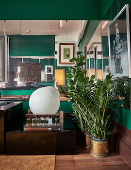 Suite (Salle Privée Suite)
