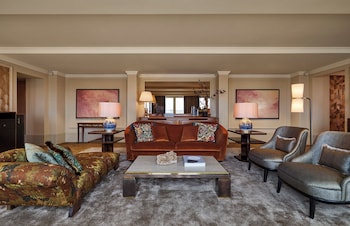 Royal Penthouse (Suite)