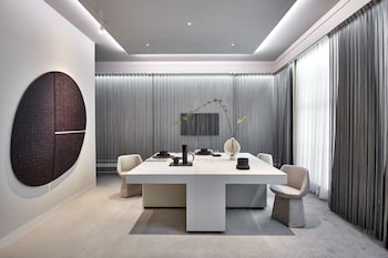 Suite (D/DOCK Suite)