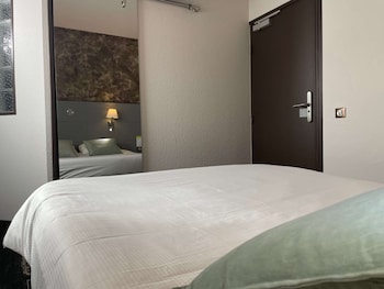Standard Room, Multiple Beds