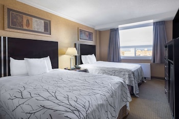 Room, 2 Queen Beds, Smoking