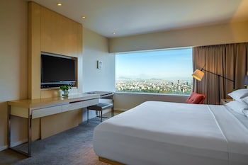 Regency, Suite, 1 King Bed