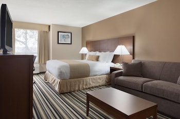 Deluxe Room, 1 Queen Bed, Non Smoking