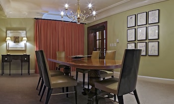 Luxury Suite, 1 Bedroom (1 Bedroom)
