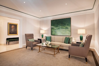 Suite, 1 King Bed (Henry Augustus Willard)