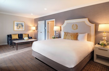 Suite, 1 King Bed (George Washington)