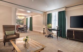 Suite, 1 King Bed (Henry Augustus Willard)