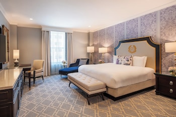 Premium Room, 1 King Bed