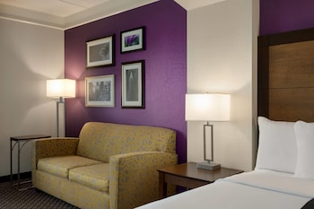 Room, Multiple Beds, Non Smoking
