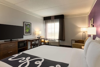 Deluxe Room, 1 King Bed, Non Smoking