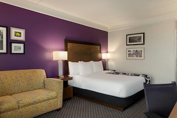 Deluxe Room, 1 King Bed, Non Smoking