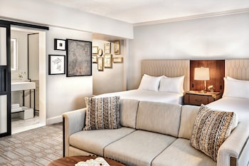 Signature Room, 2 Queen Beds
