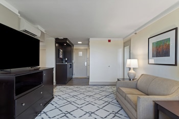 Suite, 1 Bedroom, Balcony