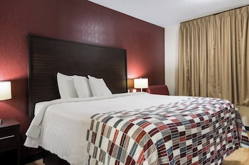 Standard Room, 1 King Bed, Smoking