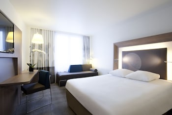 Executive Room, 1 Double Bed with Sofa bed