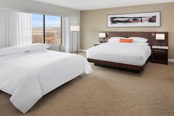 Studio Suite, 1 King Bed with Sofa bed