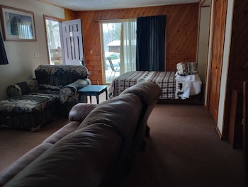 Cabin, 2 Queen Beds, Non Smoking, Lakeside