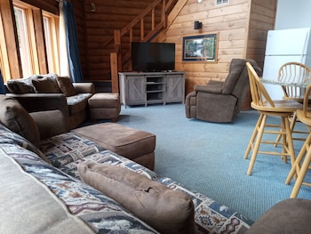 Suite, Multiple Beds, Non Smoking, Lake View
