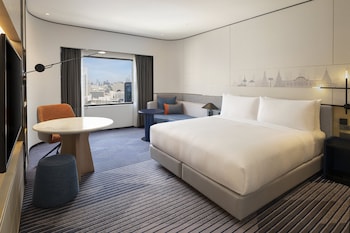 Premium Room, 1 King Bed, Kitchenette