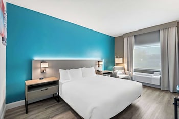 Room, 1 King Bed, Accessible, Non Smoking