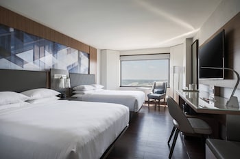 Room, 2 Queen Beds