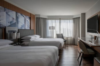 Room, 2 Queen Beds